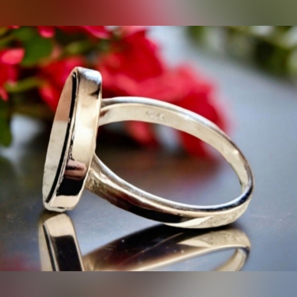 Womens Sterling Silver Black Onyx Stone Ring - Picture 4 of 9